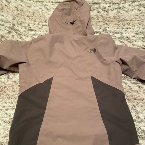 The North Face - Women's Highanddry Triclimate Insulated 3-in-1 Jacket- Mauve - Picture 6 of 11